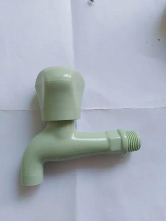 Bibcock%20Tap%20Set:%20Versatile%20Null%20Faucet%20for%20Kitchen%20and%20Bathroom"%20-%20Image%204