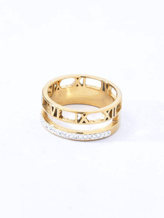 Fashion%20Design%20Personalized%20Luxury%20Stainless%20Steel%2018K%20Gold-Plated%20Single%20Row%20Diamond%20Roman%20Numeral%20Openwork%20Ring%20For%20Women%20pen%20gpt%20-%20Image%206