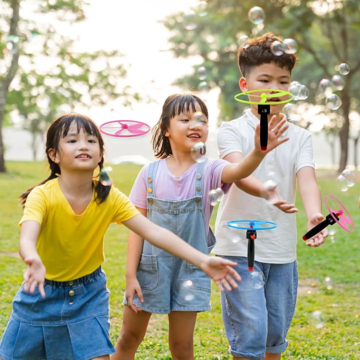 Kid%20Sports%20Pull%20Line%20Saucer%20Toys%20Children%20Outdoor%20Fun%20Rotating%20Flying%20Helicopter%20%20Processing%20Toy%20for%20Parks%20Beach%20-%20Image%204