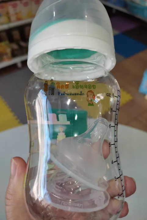 Pureen%20tri-neck%20bottle,%204-ounce%20Toy%20Story,%208-ounce,%201%20pack%20of%202%20bottles,%20assorted%20colors%20-%20Image%205