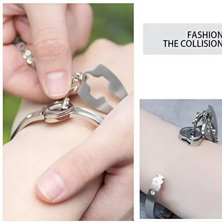 Concentric%20Lock%20Key%20Bracelet%20Set%20Titanium%20Steel%20Stainless%20Steel%20Jewelry%20Ideal%20for%20Couples%20Fashion%20Enthusiasts%20-%20Image%206
