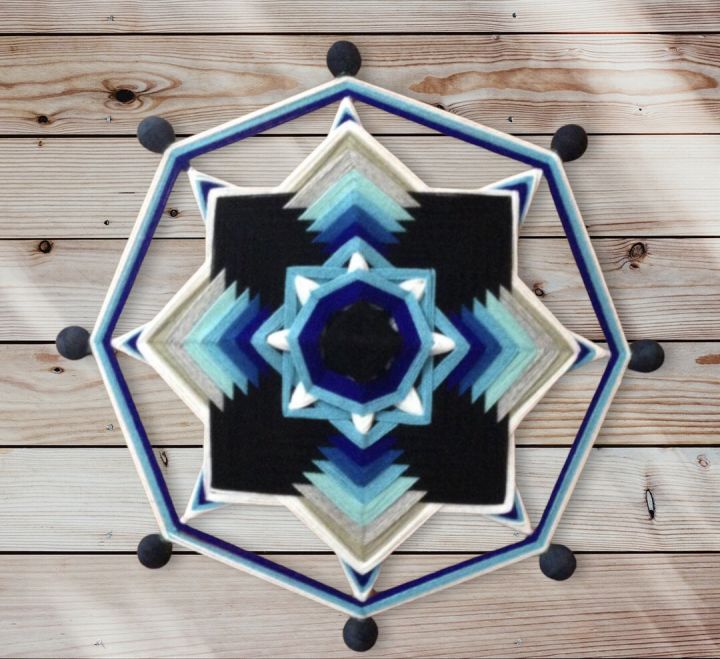 Wall Hanging Wool Mandala - Wall Decoration - Made with skillful hands - Unique impressive mandala string art design - Perfect for home, cafes & shops decoration - Beautiful Handicraft - Woven Wool & Wood-Originality, Quality & Creativity