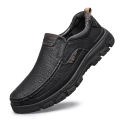 CLOHOOMen's Casual Loafers Handmade Breathable Leather Shoes with Thick Rubber Sole Comfortable Footwear Classic Hand Sewn Seams. 