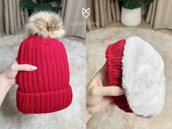 Fur%20pompom%20beanie%20-%20Image%206