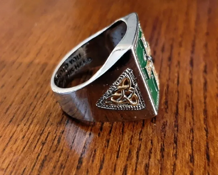 Ireland%20Celtic%20blessing%20ring%20cross%20grandmother%20green%20ring%20male%20cross-border%20goods%20-%20Image%209
