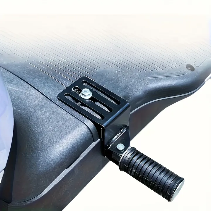 2pcs%20Foldable%20Metal%20Motorcycle%20Foot%20Pegs%20-%20Comfortable%20Street%20Cruise%20Pedals%20for%20Enhanced%20Riding%20Experience%20-%20Image%203