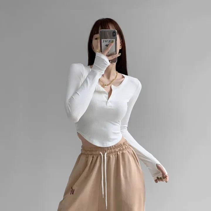 Womens%20Long%20Sleeve%20T%20Shirts%20Button%20V%20Neck%20Solid%20Color%20Ladies%20Slim%20Fit%20Fashion%20T-Shirt%20Women's%20Casual%20Basic%20Cropped%20Tops%20-%20Image%203