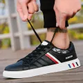 Men Shoes 2024 New White Fashion Sneakers Comfortable Leather Casual Flats for Male Plus Size Youth School Skateboard Sneakers. 