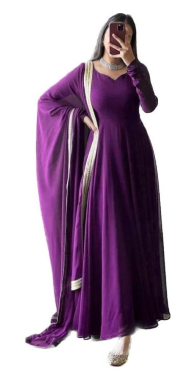Staylist%20Women's%20Geometric%20Pattern%20Cotton%20Rayon%20Chiffon%20Dupatta%20Set%20with%20Embroidered%20Top%20And%20Trouser%203%20PC%20Wedding%20Wear%20-%20Image%205