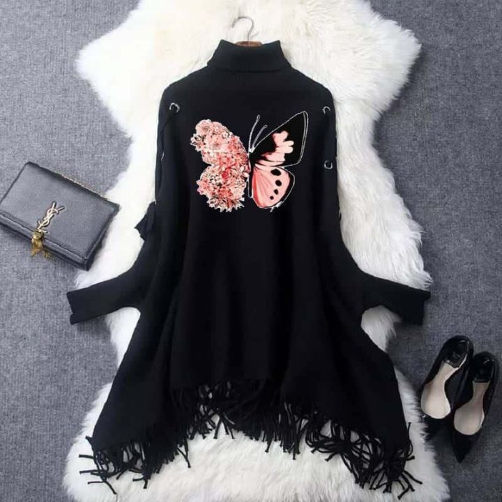 Women's%20Ayelet%20Printed%20Batwing%20Poncho.%20%20Fabric%20Two%20Fleece%20Best%20For%20Winters%20%20Standard%20Free%20Size.%20Chest%2035%20Length%2030%20%20-%20-%20Image%207