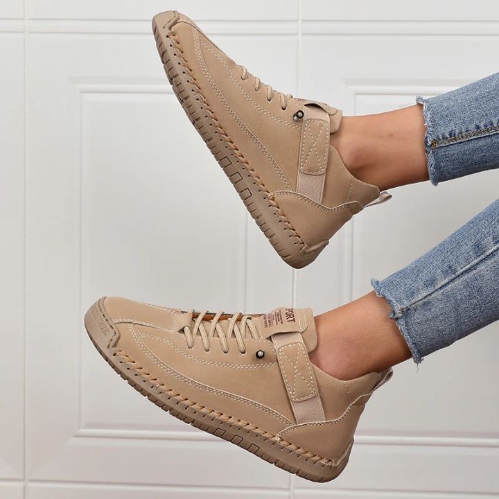 Women's%20Boots%20Mid%20Top%20for%20Summer%20British%20Style%20Retro%20Anti%20Slip%20Workwear%20Shoes%20Fashionable%20Luxurious%20Design%20Couple's%20Loafers%20-%20Image%206