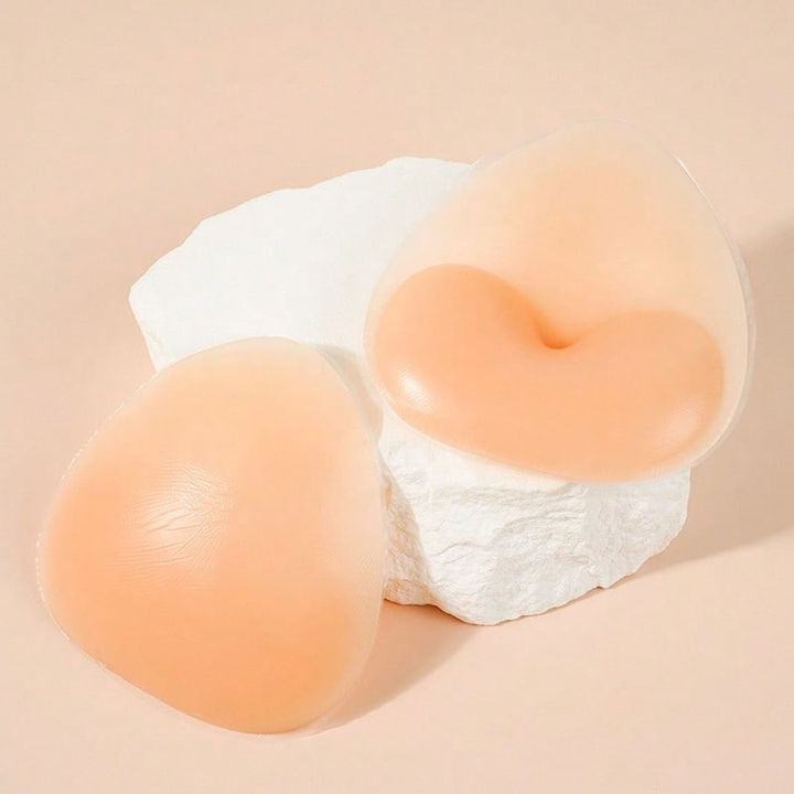 1%20Pair%20of%20Invisible%20Bikini%20Self-Adhesive%20Thickened%20Waterproof%20Bra%20Pads,%20Cute%20Strapless%20Triangle%20Silicone%20Breast%20Pads,%20Lift%20and%20Gather%20Silicone%20Bra%20Inserts%20-%20Image%208