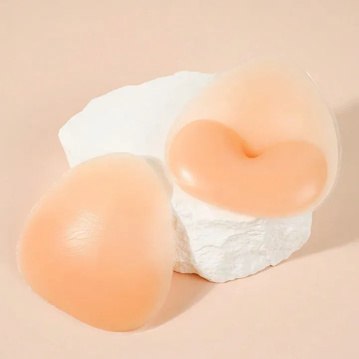 1%20Pair%20of%20Invisible%20Bikini%20Self-Adhesive%20Thickened%20Waterproof%20Bra%20Pads,%20Cute%20Strapless%20Triangle%20Silicone%20Breast%20Pads,%20Lift%20and%20Gather%20Silicone%20Bra%20Inserts%20-%20Image%208