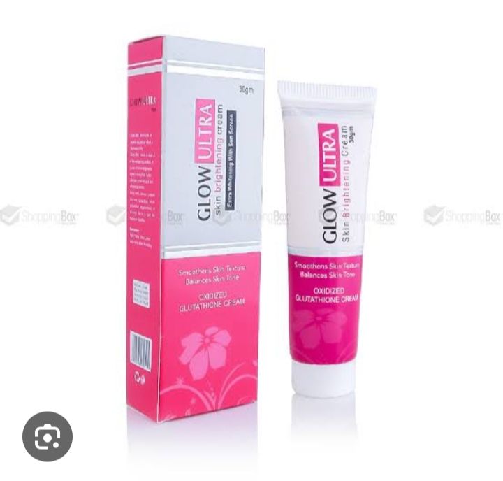 Ultra Glow Whitening Cream Smoothing Skin Texture and Balance Skin tone.  Oxidized Gluth--thione Cream 30g