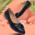 Women's Flat Close Shoes. 