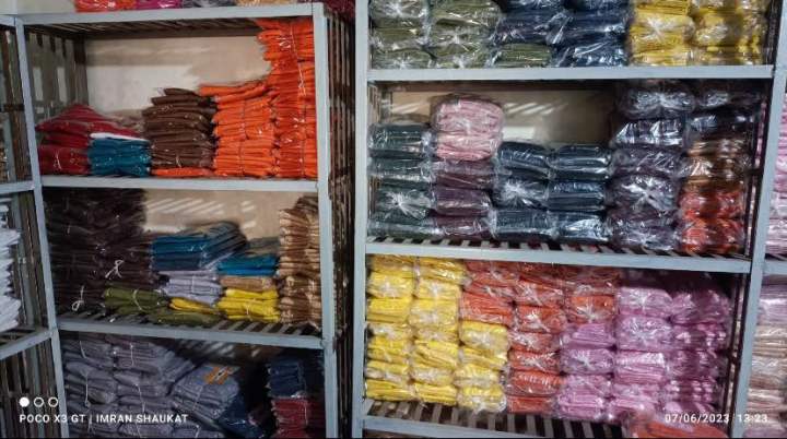 High%20Waisted%20Imported%20Seamless%20Tights%20Leggings%20for%20Women%20and%20Girls%20-%20Image%208