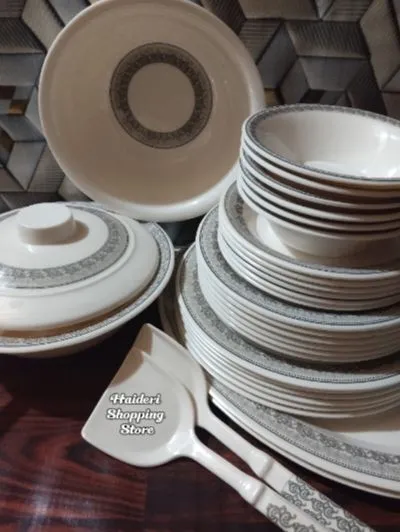 Premium%20Quality%20Melamine%20Double%20Glazed%20Complete%20Dinner%20Set,%20Elegant%20Design%20(6%20Person%20Serving)%20-%20Image%204
