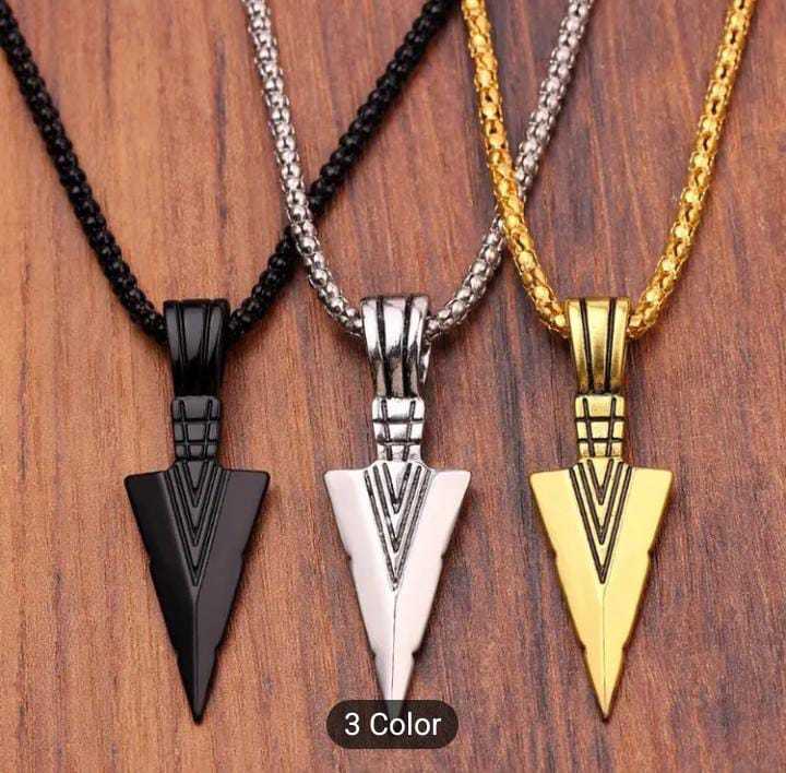 "Stylish Arrow Locket for Men and Boys – Trendy Pendant Necklace for Casual and Formal Wear"