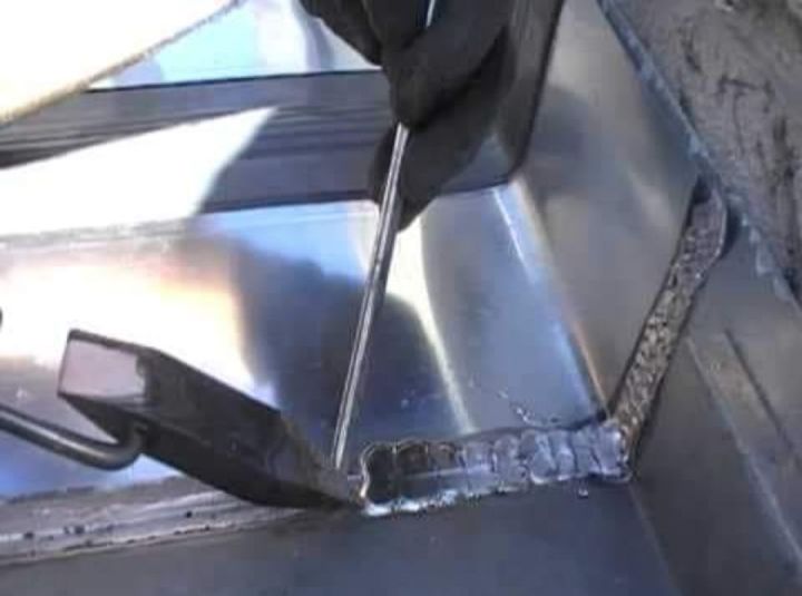 1%20Pcs%20Stainless%20Steel%20Flux%20Soldering%20Stainless%20Steel%20Liquid%20Solder%20Soldering%20Liquid%20Solution%20-%20Liquid%20Soldering%20FluxL%20-%20Liquid%20Paste%20(%20Spot%20welding%20Not%20Required%20For%20Lithium%20cell%20connection%20)%20(6ml)%20-%20Image%207