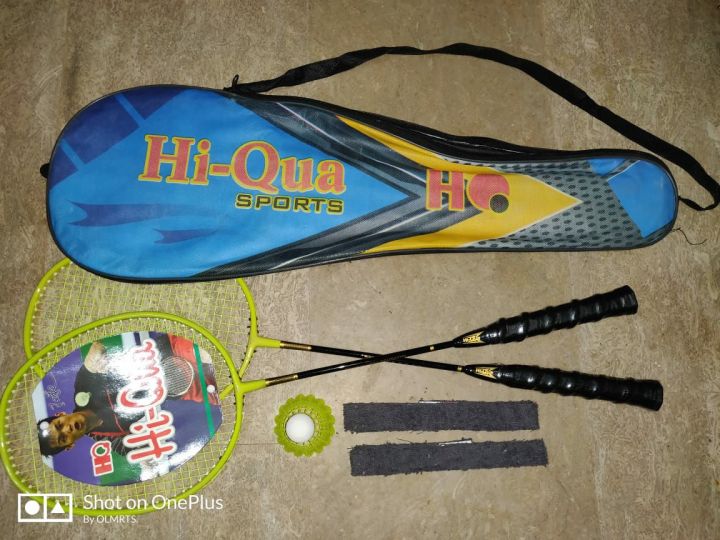 best Yonex badminton racket joint less (1shuttel + 2 towel grip+net21*2)