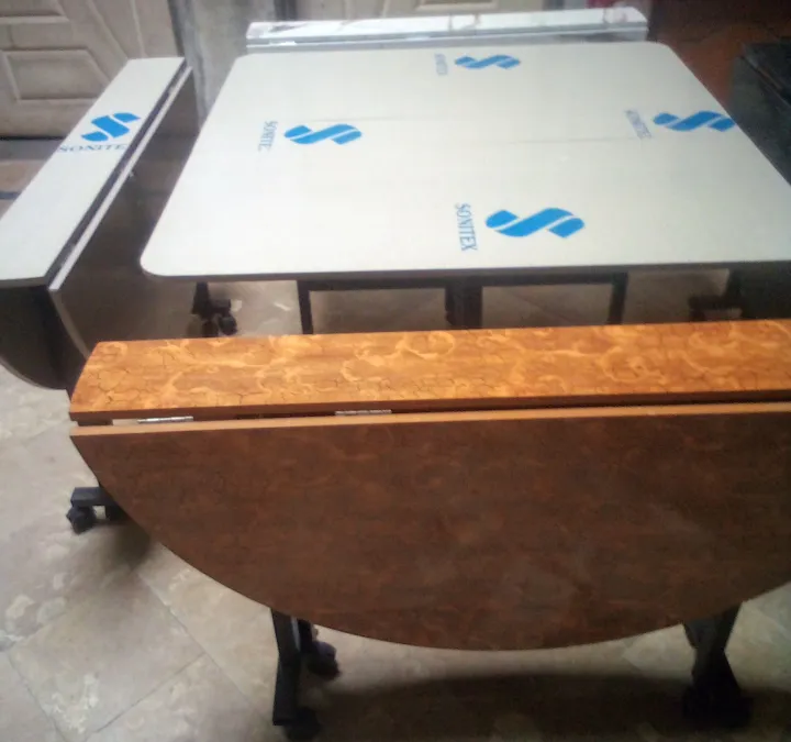 Square%20shape%20tables%20foldable%20feature%20-%20Image%202