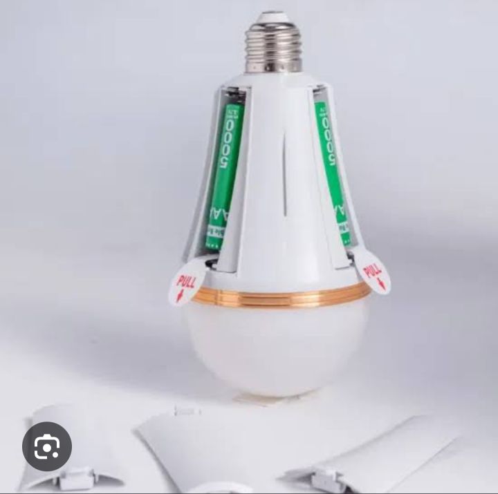 Healthy Pigeon LED Emergency Bulb with Removable Battery
Rechargeable Automatic Intelligent Light Bulb
Home Power Camping Porch Garden Lamp - Home lightning gadget - AI Intelligent Bulb- Self charging bulb - Easy to Install & use - 5000 mAh 2 batteries