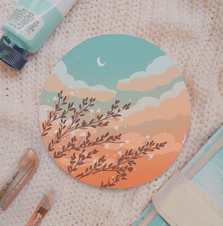 Cute round canvas painting for wall decor