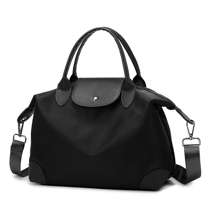 Large%20Capacity%20Women%20Handbag%20Black,%20Waterproof%20Fabric%20Shoulder%20Crossbody%20Bag%20-%20Image%207