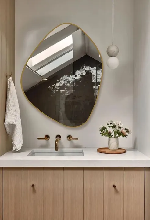 Wall%20hanging%20mirror,%20antique%20sheesha%20frame,%20modern%20wall%20mirror%20-%20Image%204