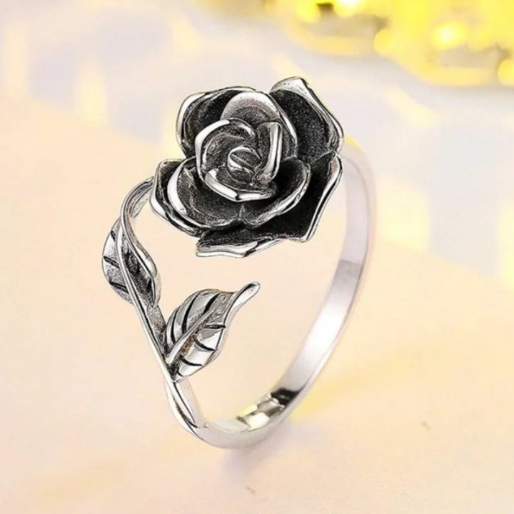 Vintage Elegant Silver Color Rose Flower Rings for Women Girls 2025 New Wedding Party Jewelry Accessories Anniversary Gifts