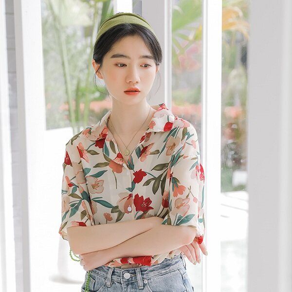 Lh.sunshine%20Hawaiian%20style%20shirt%20with%20fraal%20details%20crunchy%F0%9F%8D%82The%20vintage%20strap%20must%20have%20the%20Hawaiian%20strap%F0%9F%8C%B4Matt%20is%20easy%20to%20get%20a%20bang.%20click%20to%20put%20it%20in%20the%20basket.%F0%9F%92%A5%20-%20Image%202