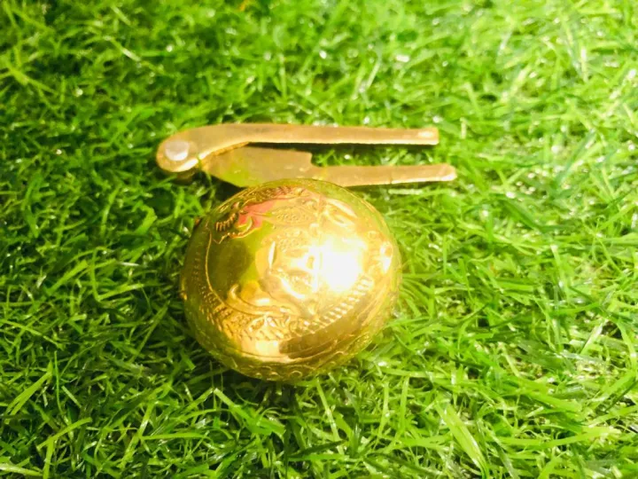 Piththala%20Giraya%20saha%20Hunu%20Killotaya%20(Brassware)%20-%20Image%203