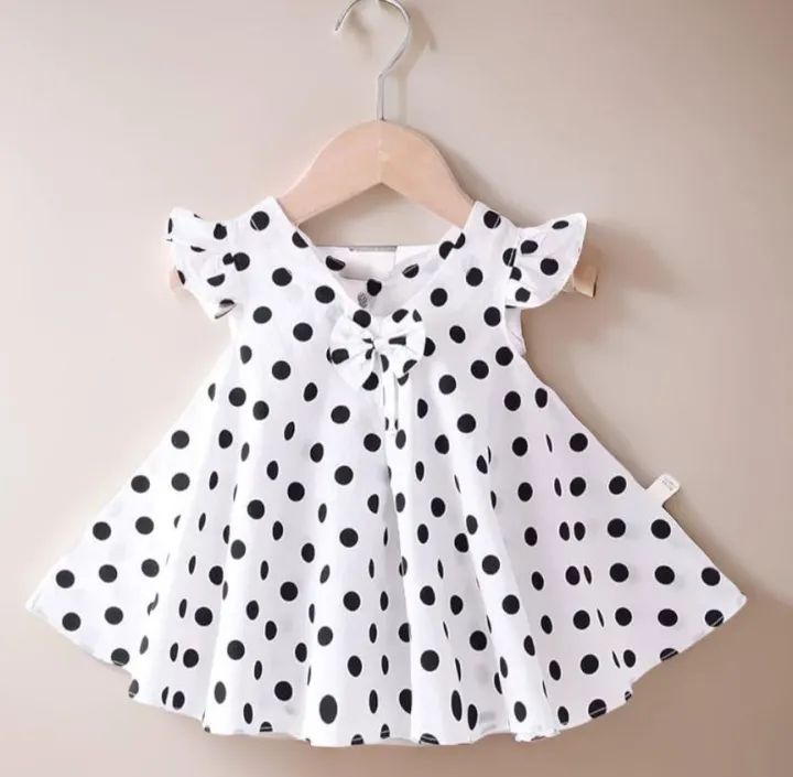Girls%E2%80%99%20Red%20Polka%20Dot%20Party%20Dress%20with%20Bow%20%E2%80%93%20Soft%20Cotton,%20Flared%20Design%20-%20Image%203
