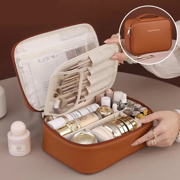 New%20PU%20leather%20makeup%20bag%20with%20large%20capacity,%20portable,%20and%20high-end%20outdoor%20feel,%20layered%20and%20multi-layer%20waterproof%20makeup%20ca%20-%20Image%207