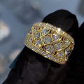 Huitan Gorgeous Women Wedding Rings Full with Bling Bling Cubic Zircon Engagement Party Statement Accessories for Female Jewelry.