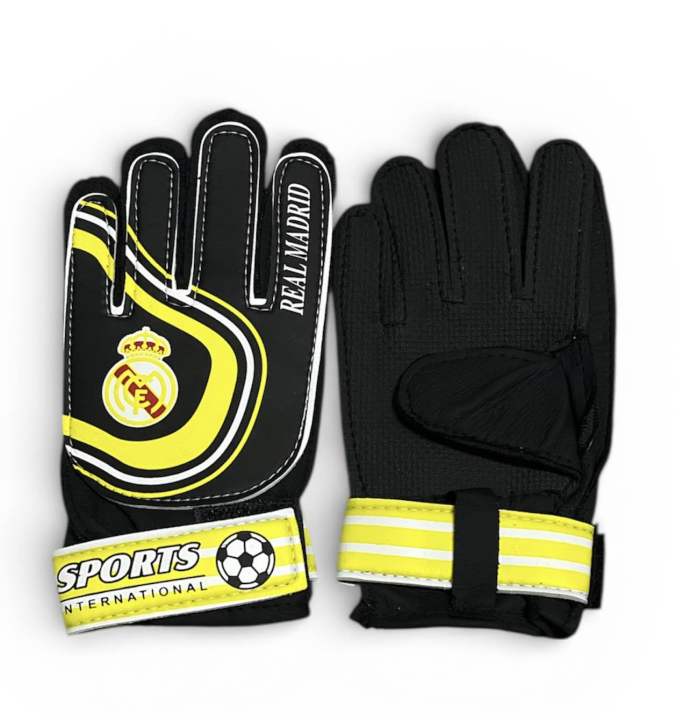 Breathable%20Padded%20Goalkeeper%20Gloves%20-%20Image%203