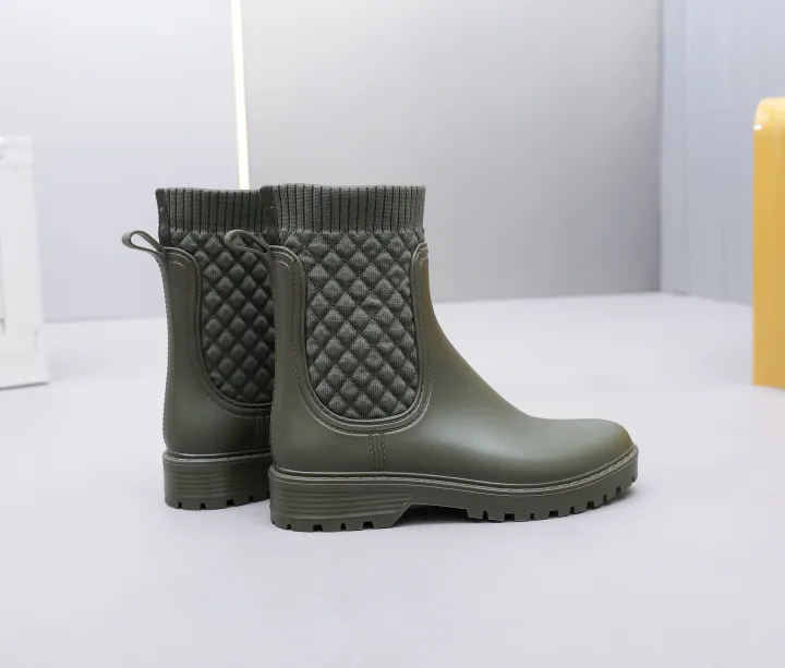 1%20Pair%20of%20Women's%20Short%20Chelsea%20Rain%20Boots,%20Fashionable%20U-Shaped%20Fly-Knit%20Rain%20Boots,%20Pvc%20Non-Slip%20Waterproof%20%20Shoes%20-%20Image%206