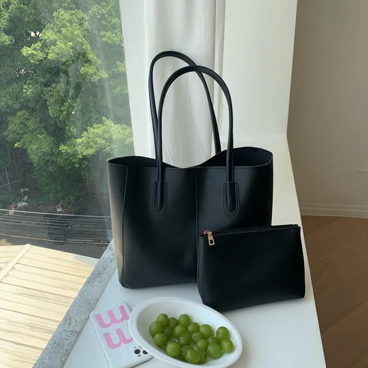 Vintage%20women's%20tote%20bag,%20new%20Korean%20version,%20large%20capacity,%20simple%20commuting%20bag,fashionable%20and%20versatile,single%20shoulder%20bag%20-%20Image%205