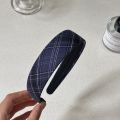 1PC Navy Blue Plaid Hair Headbands With Heart Decor, Stylish Hair Accessories For Women, Cute Hairbands For Daily And Party Wear. 