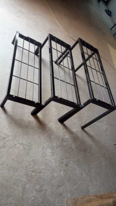 Matel%20stand%20for%20plants,%20set%20of%203,2,or%201%20-%20Image%205