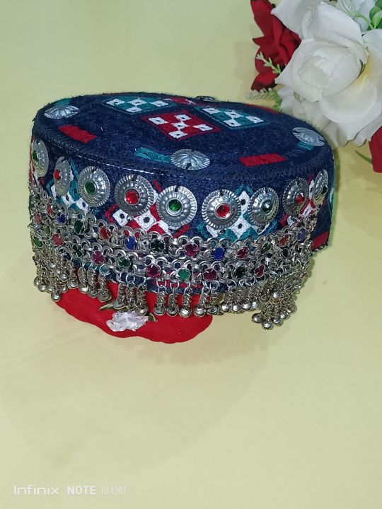 Antique%20jewelry%20Halima%20sultan%20Cap%20%E2%80%A2%20Jewellery%20ladies%20Cap%20%E2%80%A2%20Halima%20Sultan%20Cap%20%E2%80%A2%20Bala%20Khanton%20Cap%20-%20Image%202