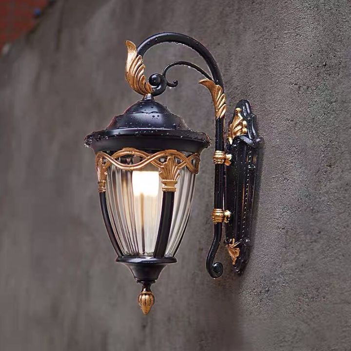 European-style%20outdoor%20waterproof%20exterior%20wall%20lamp%20-%20Image%203