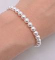 pearl braclet. 