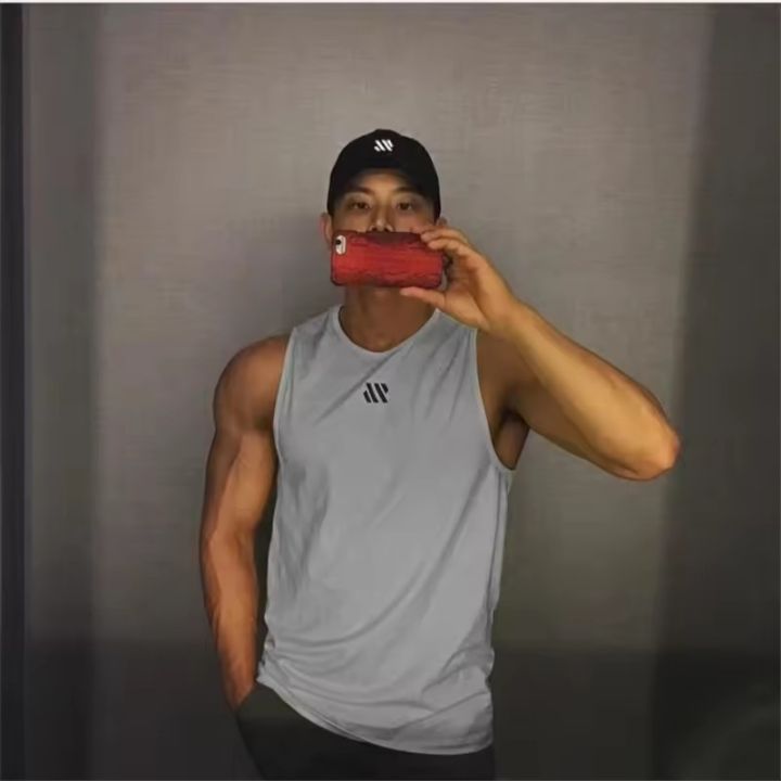2026%20summer%20Men%20fitness%20casual%20Tank%20top%20sleeveless%20pullover%20Male%20mesh%20breathable%20round%20collar%20Tops%20print%20lightweight%20men%20vest%20-%20Image%205