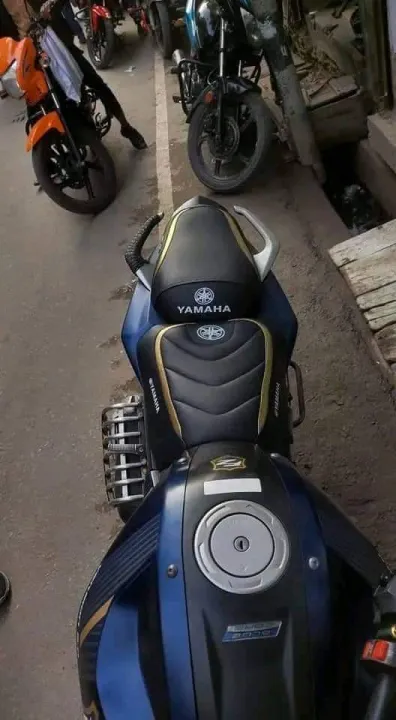 Yamaha%20FZS%20v2%20all%20color%20modified%20seat%20cover%20-%20Image%207