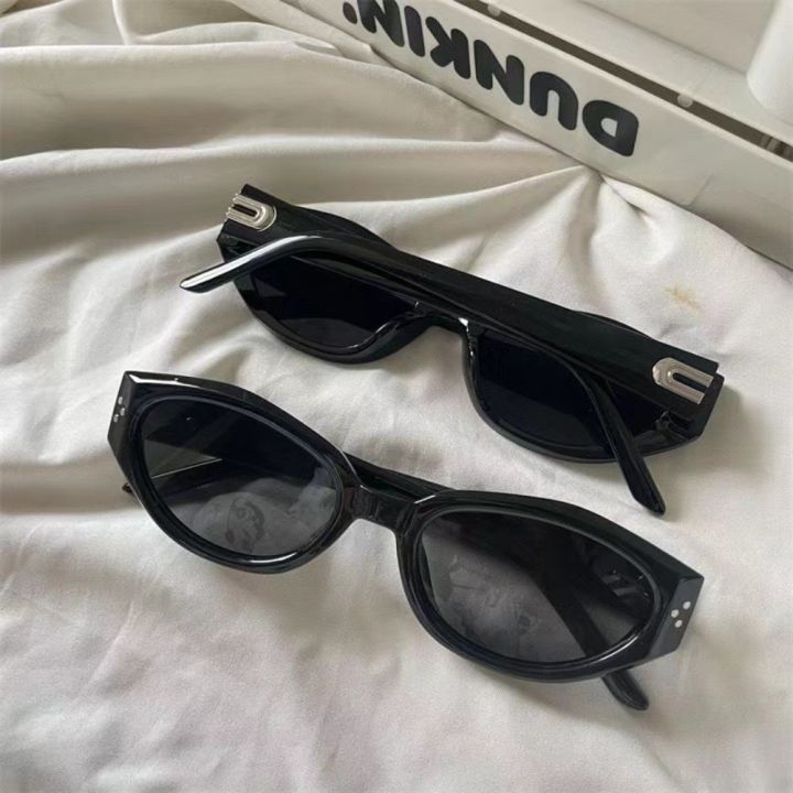 2%20Pairs%20Double%20D%20Decor%20Cat%20Eye%20Sunglasses,%20Matching%20Couple%20&%20Sister%20Retro%20Fashion%20Glasses%20-%20Image%206