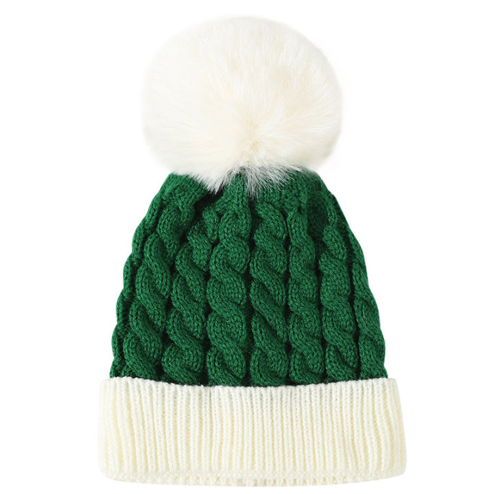 Unisex%20Winter%20Red%20And%20Green%20Patchwork%20Pompoms%20Knit%20Hat%20Christmas%20Hat%20For%20Women%20Men%20Christmas%20Gift%20-%20Image%204