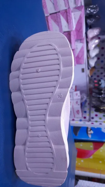 joggers%20running%20shoes%20-%20Image%206