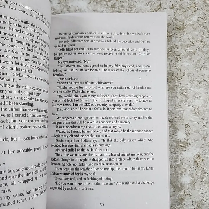 Twisted%20Lies%20by%20Ana%20Huang%20Hardcover%20Mystery%20Thriller%20Book%20-%20Image%203