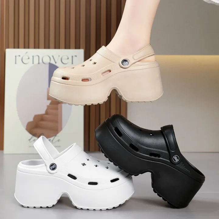 9CM%20Thick%20Women's%20Sandals%202024%20New%20Summer%20Slippers%20High%20Heel%20Soft%20Sole%20Beach%20Garden%20Shoes%20Outdoor%20Waterproof%20Women's%20Hole%20Shoes%20-%20Image%203